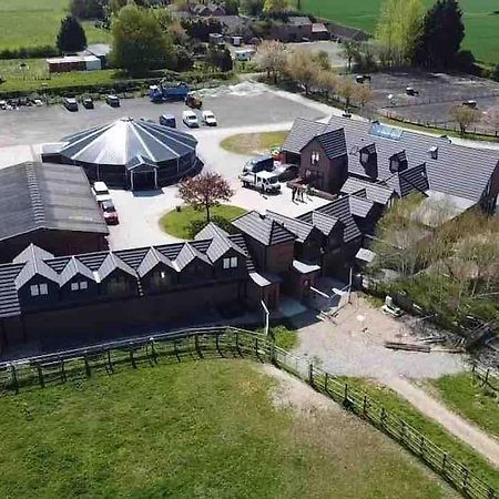 Appaloosa Suite With Amazing Views Of Stud Farm. Driffield المظهر الخارجي الصورة
